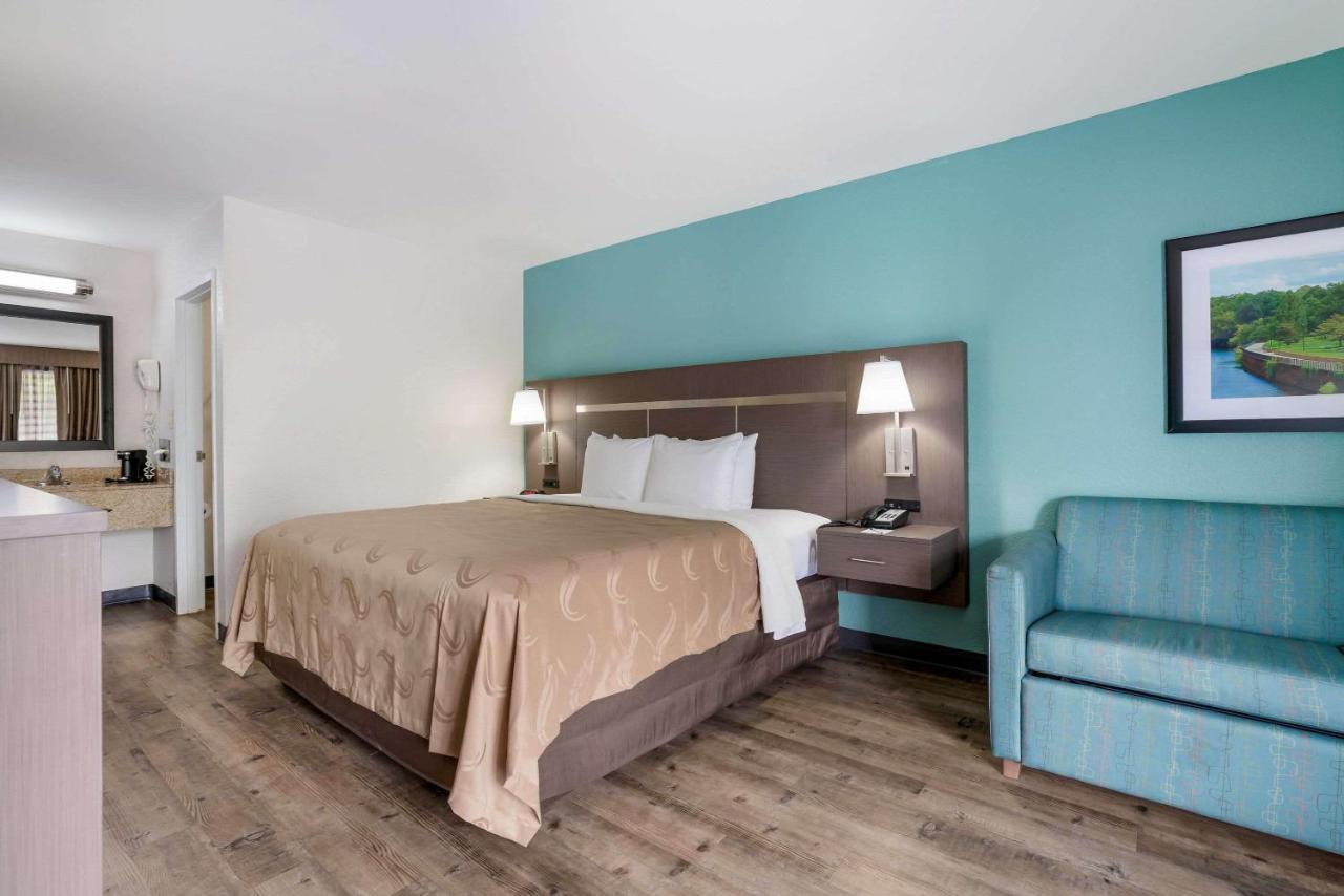 Quality Inn Greenville Near University Exterior photo